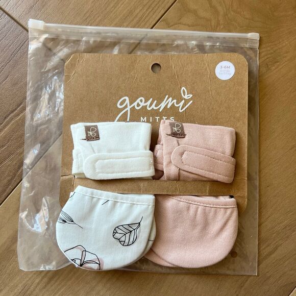 NWT Goumi Kids Baby Mitts Set Abstract Floral & Rose SZ 3-6 mo Bamboo Mittens - Picture 1 of 2